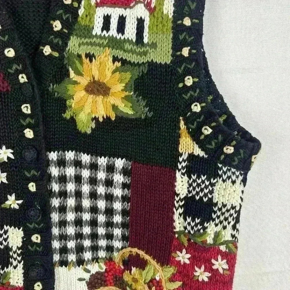 Tiara International Embroidered Button Sweater Vest Floral Rooster Country Large - Picture 8 of 16